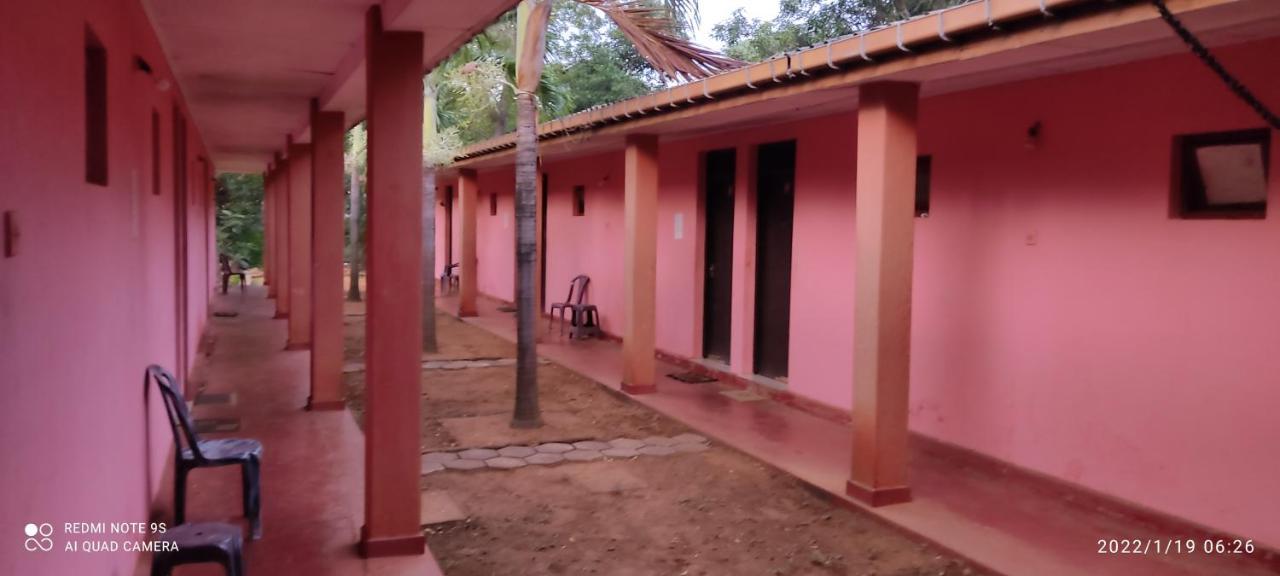 Isuruma Rest Kataragama Zewnętrze zdjęcie